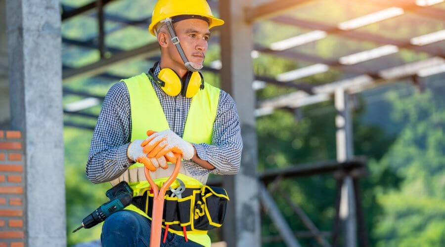 Expert Emergency Roof Repairs services in Warba, MN